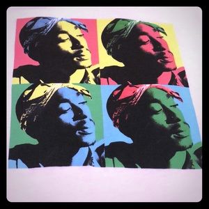 Tupac Women’s Tee ❤️